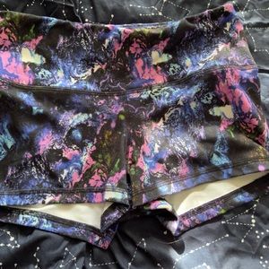 Multicolored Fleo Shorts size Medium
